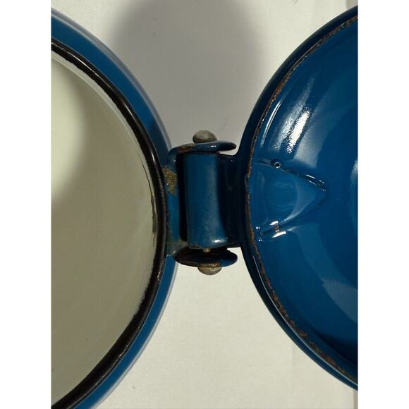 Vintage 1960's Robin egg Blue enamelware Small Teapot, 5 inch - Picture 14 of 15